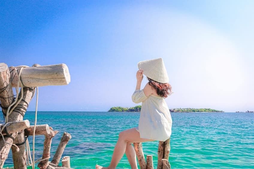 Capture the tropical beauty of Phu Quoc’s island shores